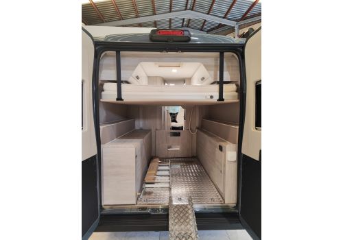Camper Van ROLLER TEAM Livingstone Duo XL Sport en Sale Occasion