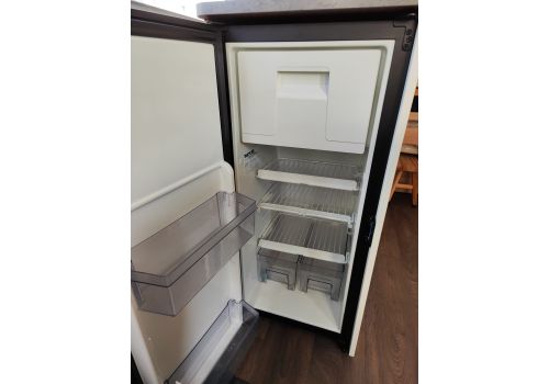 Camper Van SUNLIGHT Cliff 600 en Sale Occasion