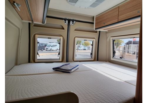 Camper Van SUNLIGHT Cliff 600 en Sale Occasion