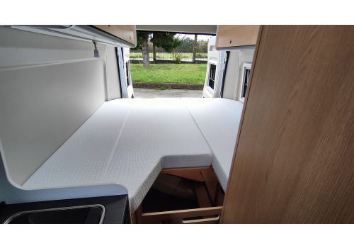 Camper Van SUNLIGHT Cliff 640 en Sale Occasion