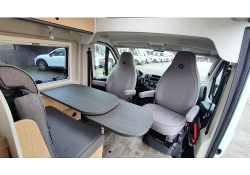 Camper Van SUNLIGHT Cliff 640 en Sale Occasion