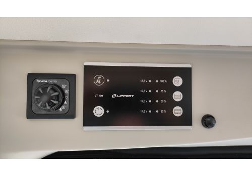 Camper Van SUNLIGHT Cliff 640 en Sale Occasion