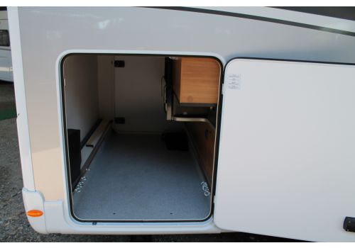 Capuchina Motorhome DETHLEFFS Esprit Comfort A 6820-2 modelo 2016 en Sale Occasion