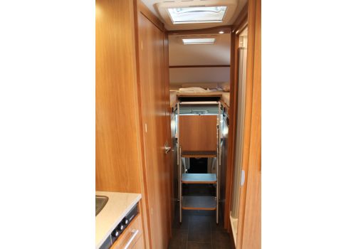 Capuchina Motorhome DETHLEFFS Esprit Comfort A 6820-2 modelo 2016 en Sale Occasion