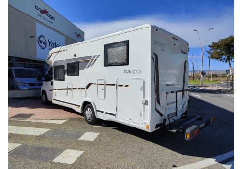 Low Profile Motorhome BENIMAR Mileo 263 en Sale Occasion