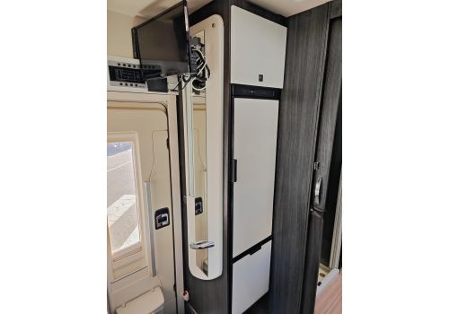 Low Profile Motorhome BENIMAR Mileo 263 en Sale Occasion