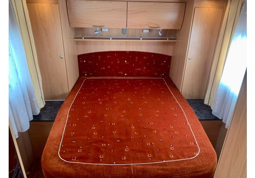 Low Profile Motorhome BURSTNER Solano T 725 en Sale Occasion