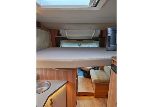 Low Profile Motorhome WEINSBERG R58 en Sale Occasion