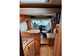 Low Profile Motorhome WEINSBERG R58 in Sale Occasion