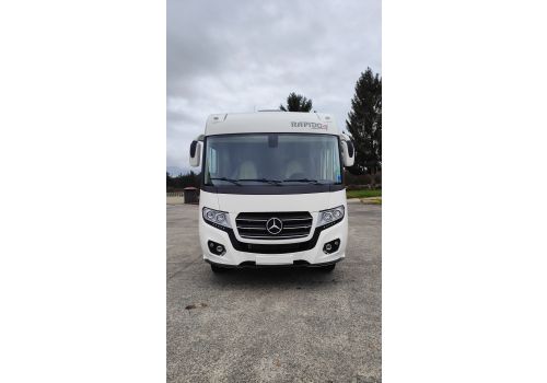 Integral Motorhome RAPIDO M96 en Sale Occasion