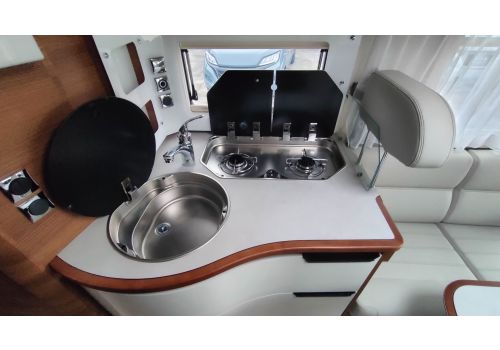 Integral Motorhome RAPIDO M96 en Sale Occasion