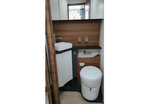 Integral Motorhome RAPIDO M96 en Sale Occasion