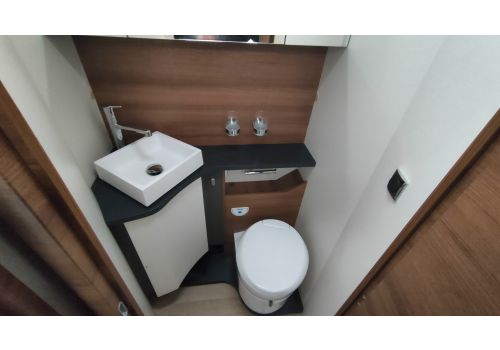 Integral Motorhome RAPIDO M96 en Sale Occasion