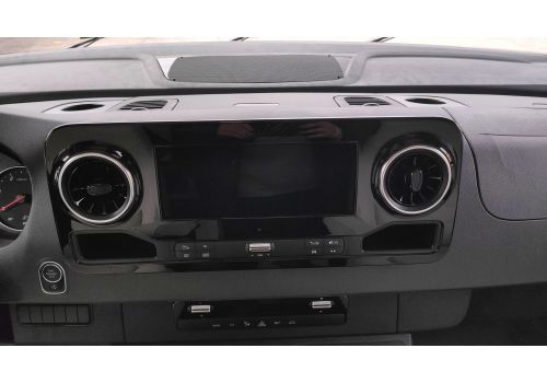 Integral Motorhome RAPIDO M96 en Sale Occasion