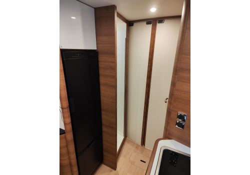 Integral Motorhome RAPIDO 8086 DF en Sale Occasion
