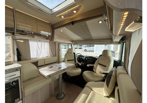 Integral Motorhome RAPIDO 8096 DF en Sale Occasion