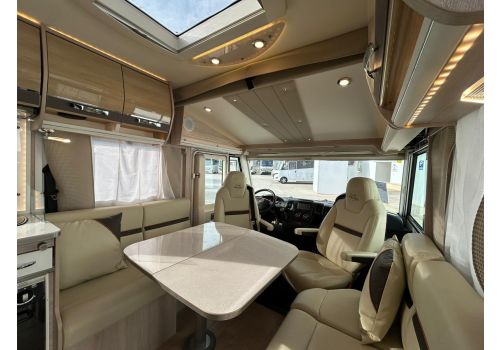 Integral Motorhome RAPIDO 8096 DF en Sale Occasion