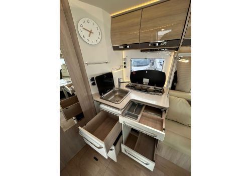 Integral Motorhome RAPIDO 8096 DF en Sale Occasion