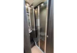 Low Profile Motorhome BENIMAR MILEO 242 en Sale Occasion