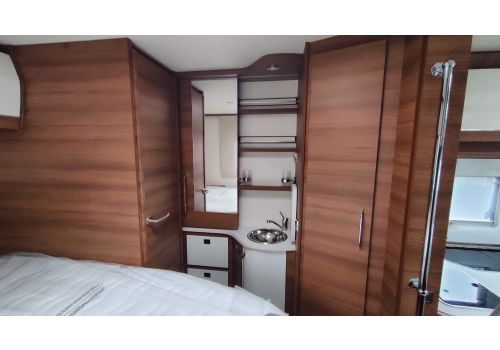 Low Profile Motorhome RAPIDO 656F en Sale Occasion