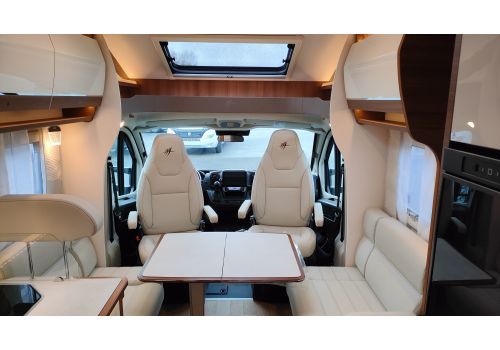 Low Profile Motorhome RAPIDO 656F en Sale Occasion