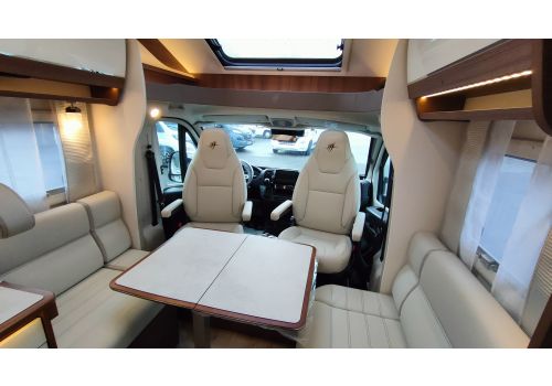 Low Profile Motorhome RAPIDO 656F en Sale Occasion