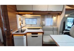 Low Profile Motorhome RAPIDO 656F in Sale Occasion