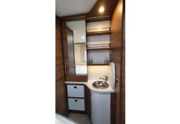 Low Profile Motorhome RAPIDO 656F in Sale Occasion