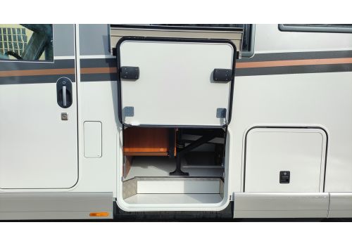Integral Motorhome CARTHAGO chic c-line 5.0 L Superior en Sale Occasion