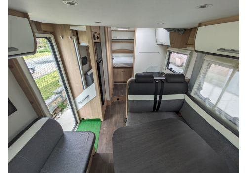 Low Profile Motorhome SUNLIGHT T69L en Sale Occasion