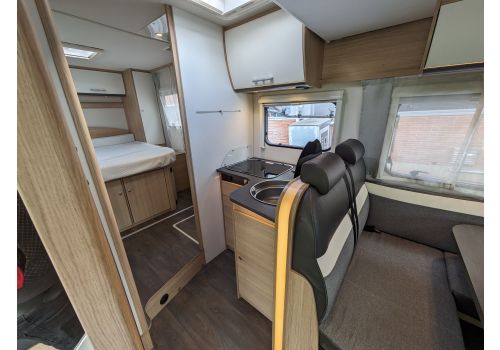 Low Profile Motorhome SUNLIGHT T69L en Sale Occasion