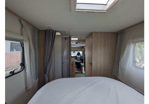 Low Profile Motorhome SUNLIGHT T69L en Sale Occasion