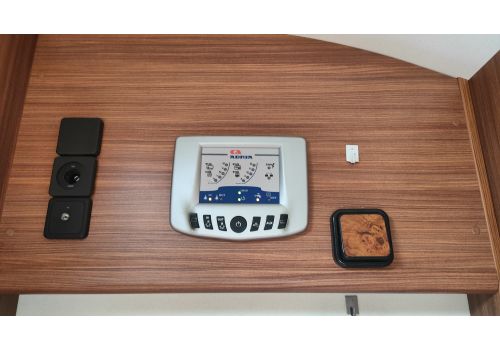 Capuchina Motorhome ADRIA Sport A 660DP en Sale Occasion