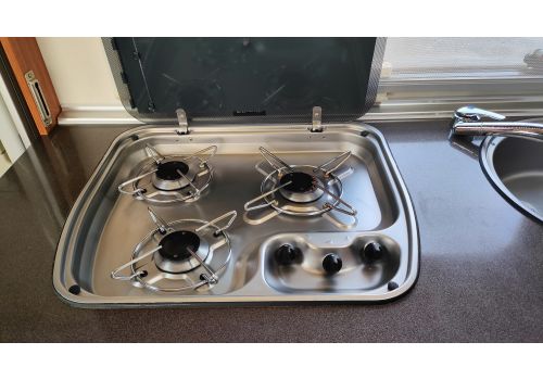 Capuchina Motorhome ADRIA Sport A 660DP en Sale Occasion