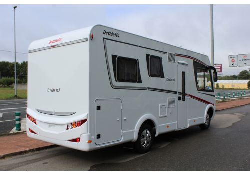 Integral Motorhome DETHLEFFS Trend I 6757 modelo 2018 en Sale Occasion