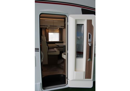 Integral Motorhome DETHLEFFS Trend I 6757 modelo 2018 en Sale Occasion