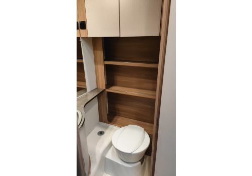 Caravan BURSTNER Premio en Sale Occasion