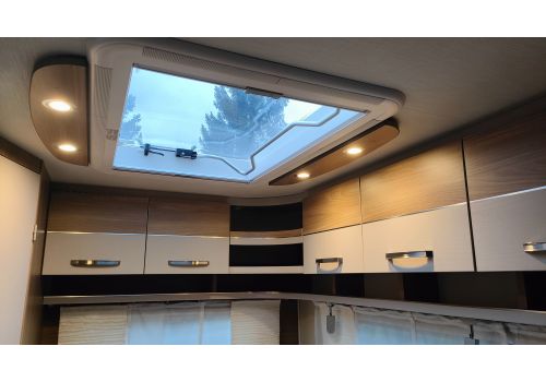 Caravan BURSTNER Premio en Sale Occasion