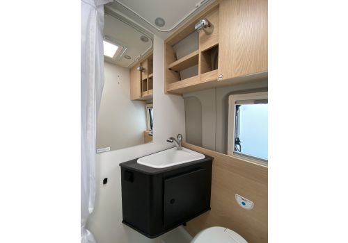 Camper Van SUNLIGHT Cliff 540 Adventure Edition Modelo 2024 en Catalog