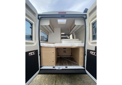 Camper Van SUNLIGHT Cliff 540 Adventure Edition Modelo 2024 en Catalog