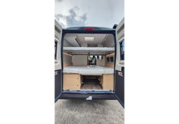 Camper Van SUNLIGHT Cliff 601 modelo 2024 in Rent