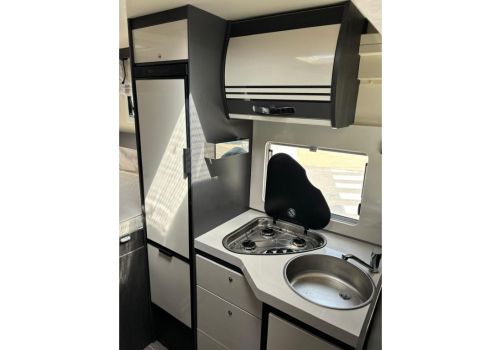 Low Profile Motorhome ROLLER TEAM Kronos 294 TL en Sale Occasion