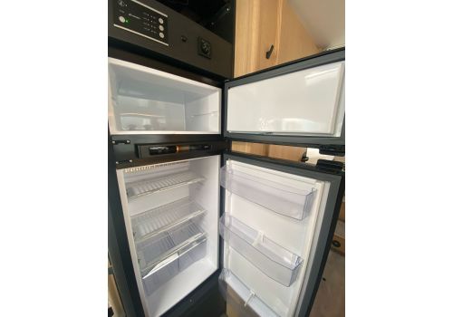 Integral Motorhome SUNLIGHT I 68 Adventure Edition en Sale Occasion