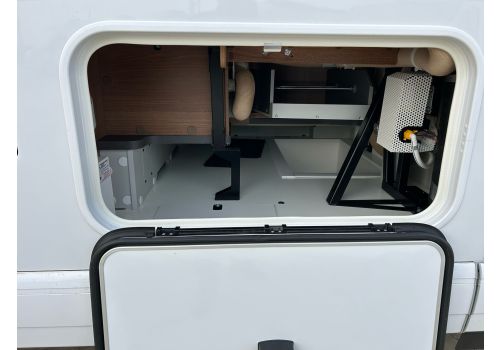 Integral Motorhome CARTHAGO C2 Tourer I 145 RB LE en Rent