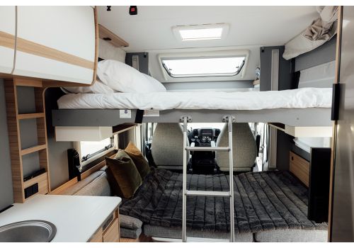 Low Profile Motorhome DETHLEFFS Just T 6762 en Sale Occasion
