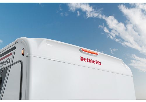 Low Profile Motorhome DETHLEFFS 4-travel T 6966-4 modelo 2017 en Sale Occasion