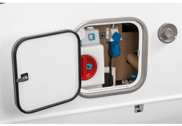 Low Profile Motorhome DETHLEFFS 4-travel T 6966-4 modelo 2017 en Sale Occasion