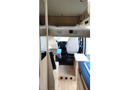Camper Van DREAMER Camper Five Fun en Catalog