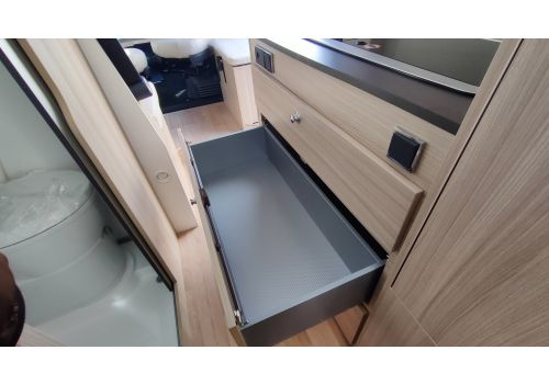 Camper Van DREAMER Camper Five Fun en Catalog