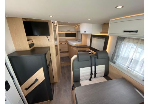 Low Profile Motorhome SUNLIGHT T 670 S en Sale Occasion
